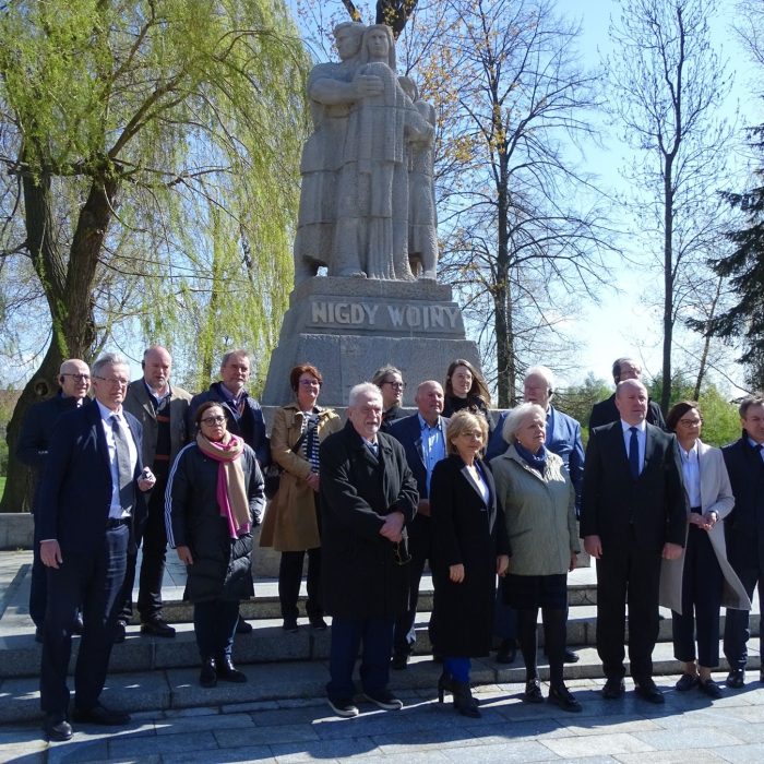 Delegacja Parlamentu Kraju Związkowego Hesji z wizytą w Muzeum Martyrologicznym w Żabikowie