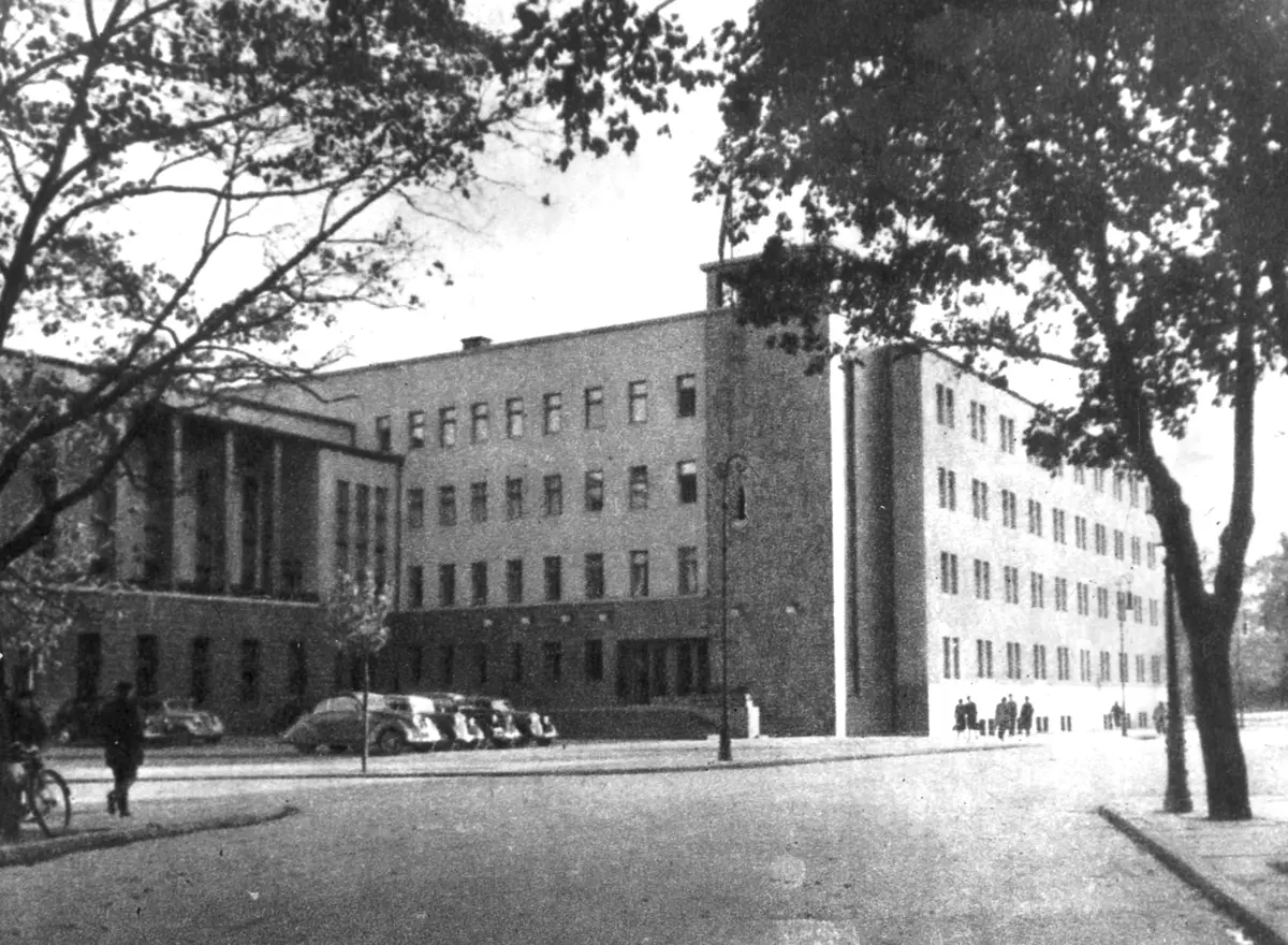 siedziba Tajnej Policji Państwowej (Geheime Staatspolizei, gestapo) w Poznaniu